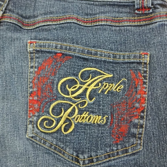 apple bottom jeans company